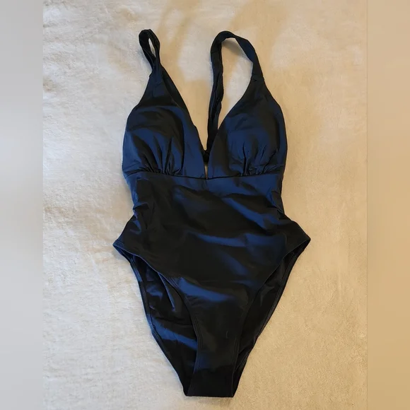 Cupshe Dark Navy Swimsuit, L - NWT - Picture 5 of 5